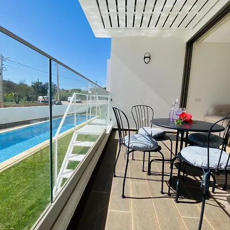 Holidays Apartman